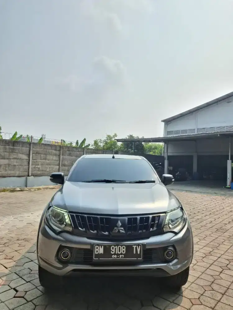 Triton 2017 exceed manual. Km low
