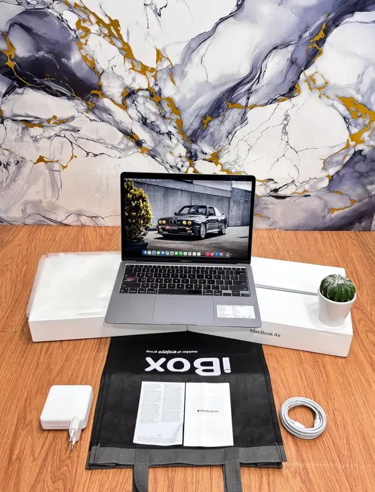 MacBook Air Retinq M1 13 2020