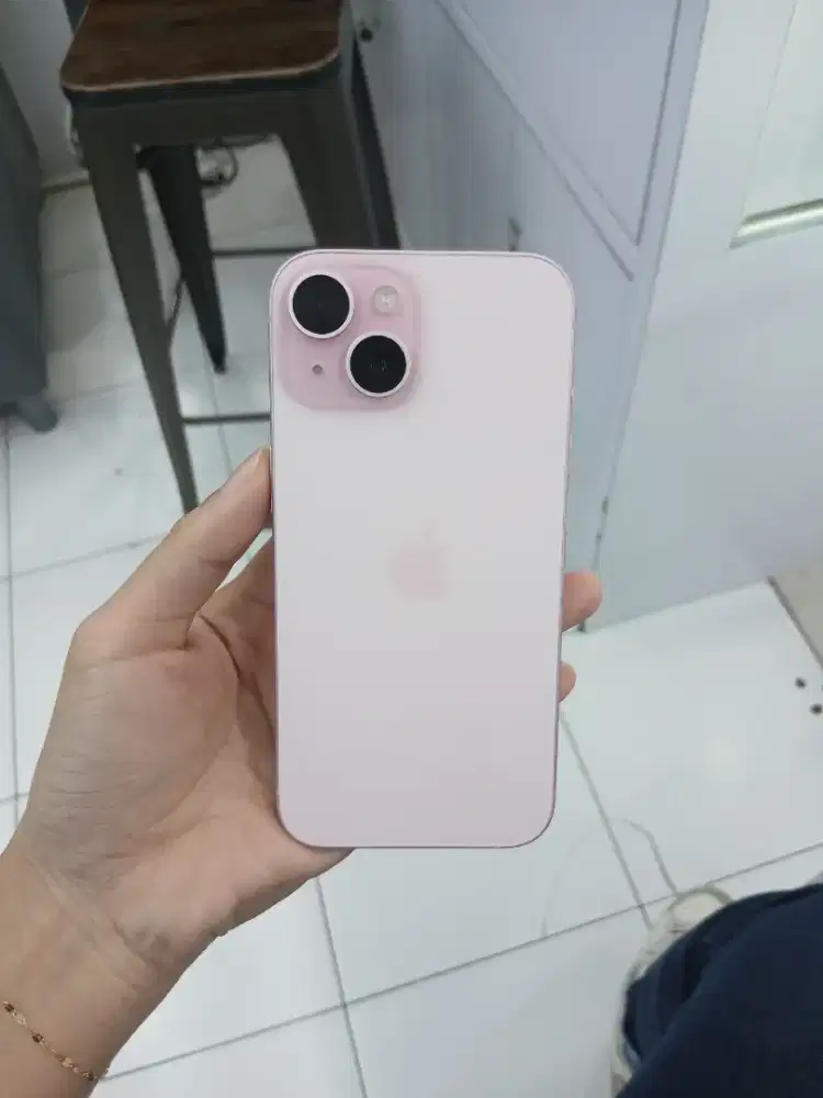 Iphone 15 128gb garansi resmi ibox cicilan bisa cukup ktp saja