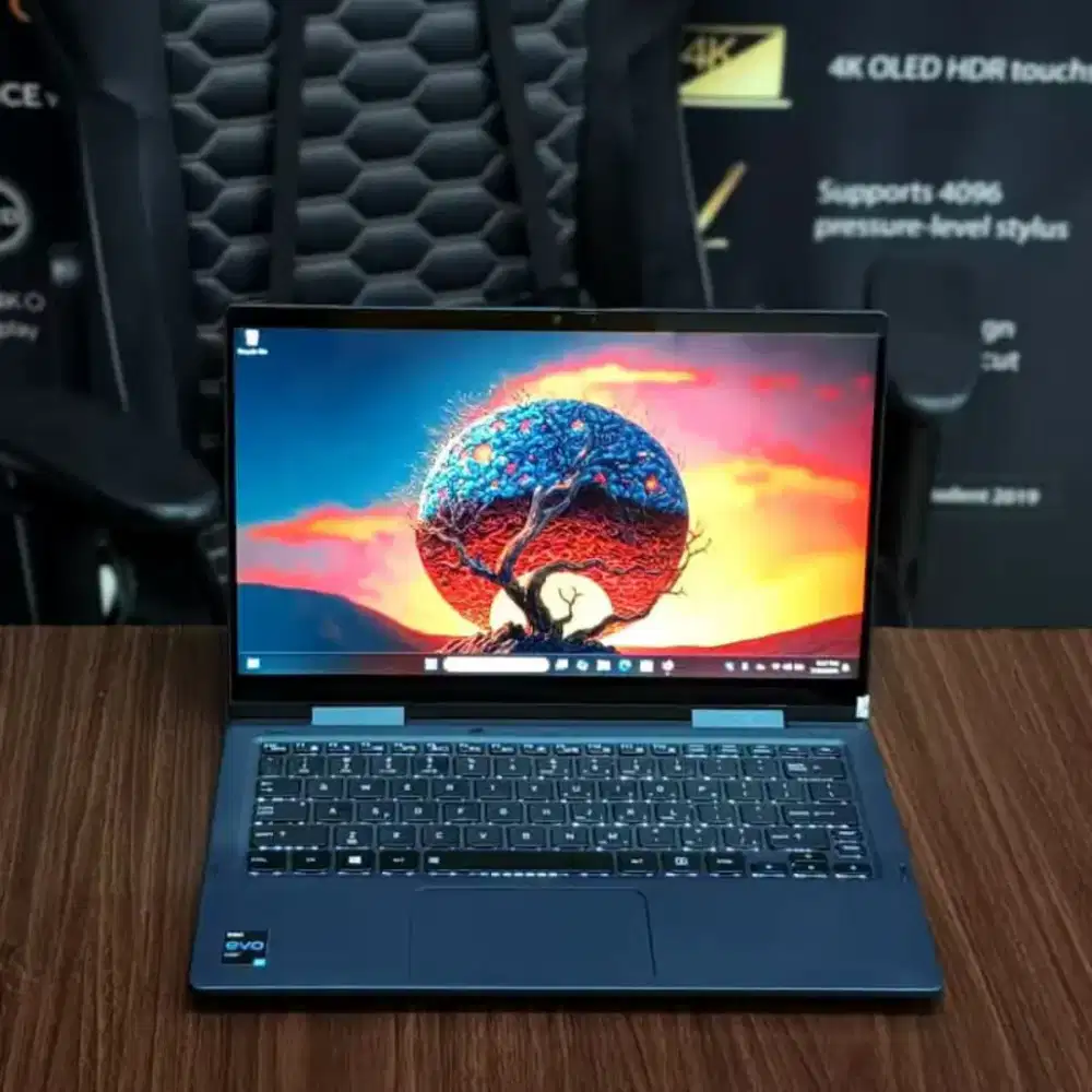 Toshiba X20W Touch Flip — Tipis, Elegan, Segala Posisi!