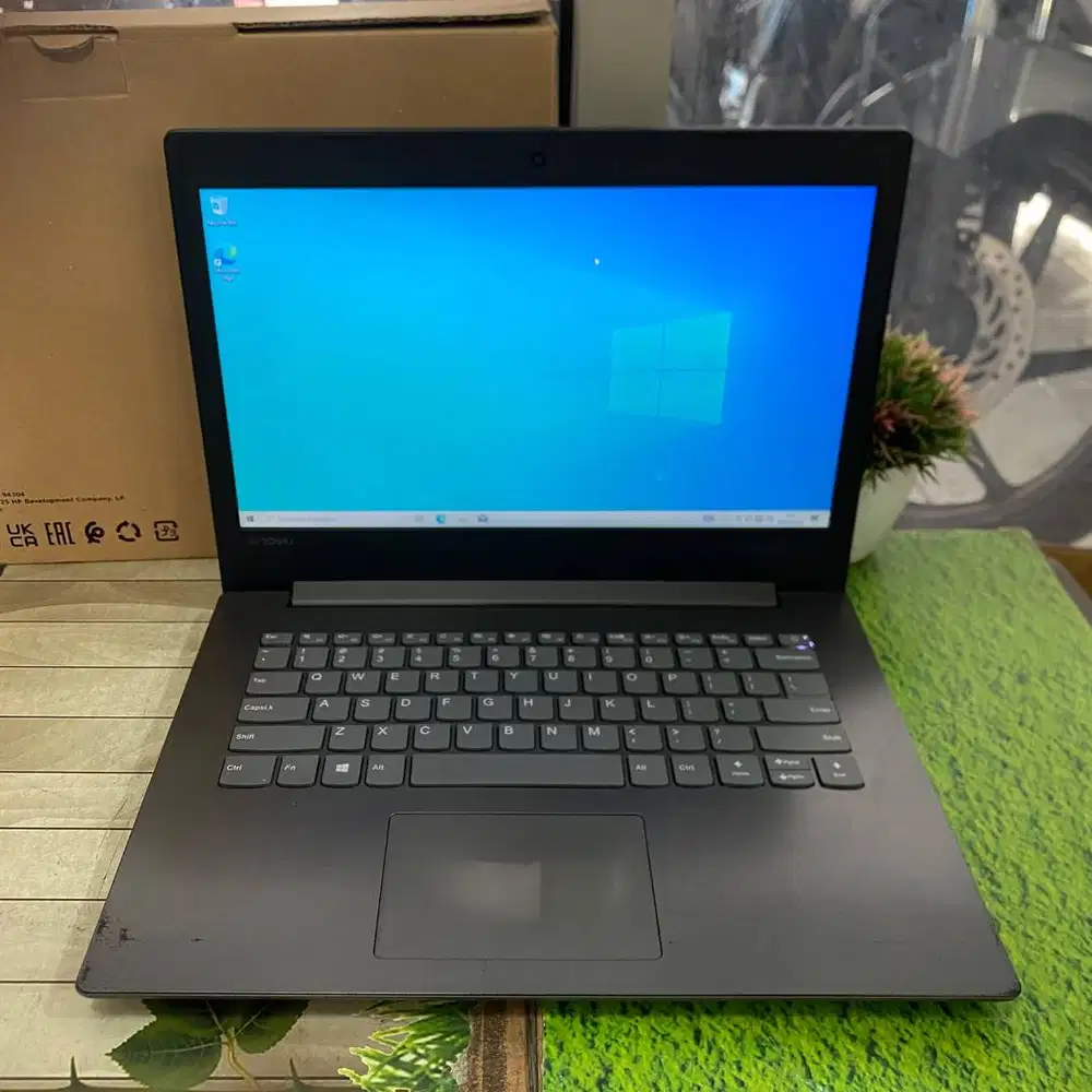 Lenovo Ideapad 130-14AST A4-9125 RAM 4GB SSD 256GB 14 HD Windows 10