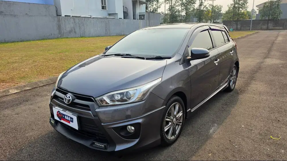 Toyota Yaris 1.5 S TRD Sportivo 2016 Abu2 TGN1Record NoLAKABANJIR Jazz