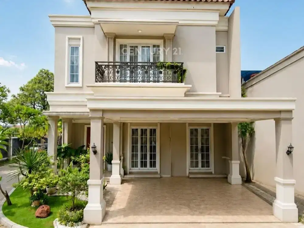 DIJUAL RUMAH MEWAH 2 LANTAI POSISI HOOK DI JAGAKARSA