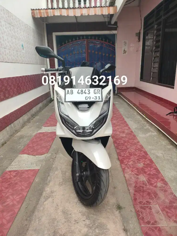 DIJUAL HONDA PCX 160 ABS 2021 – PUTIH