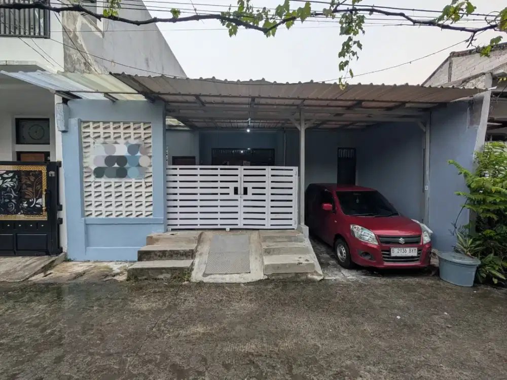 Rumah murah second dalam perumahan di Ciherang Depok