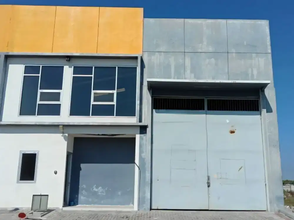 Dijual / disewakan gudang siap pakai dascoland manyar gresik