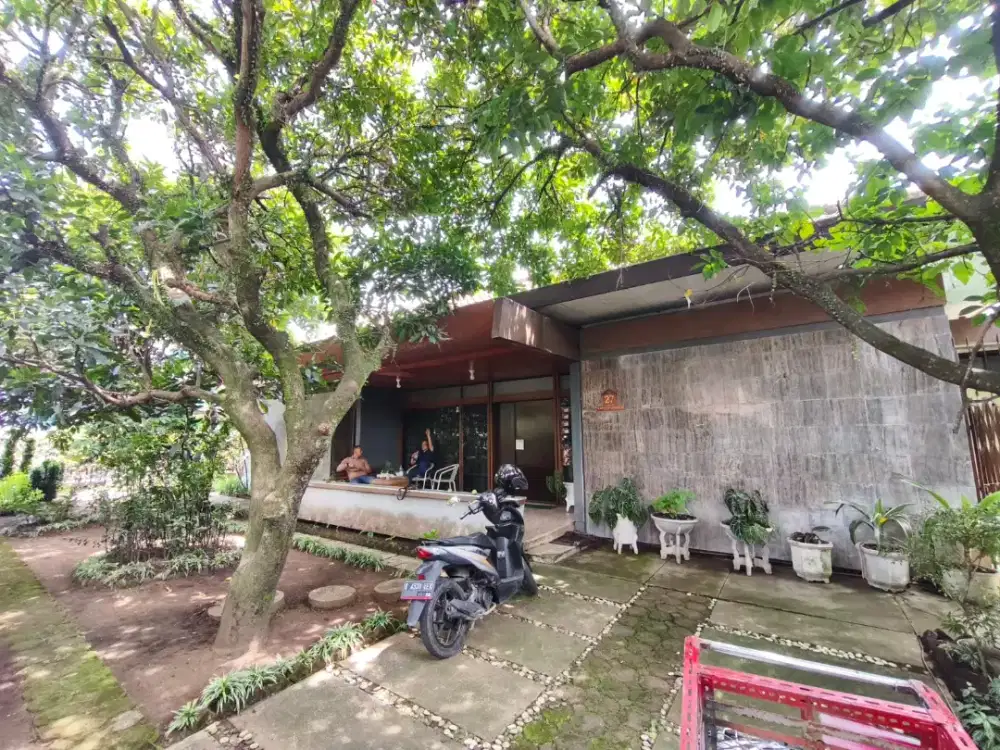 DIJUAL CEPAT - RUMAH SIAP HUNI - LOKASI STRATEGIS - SURAT LENGKAP