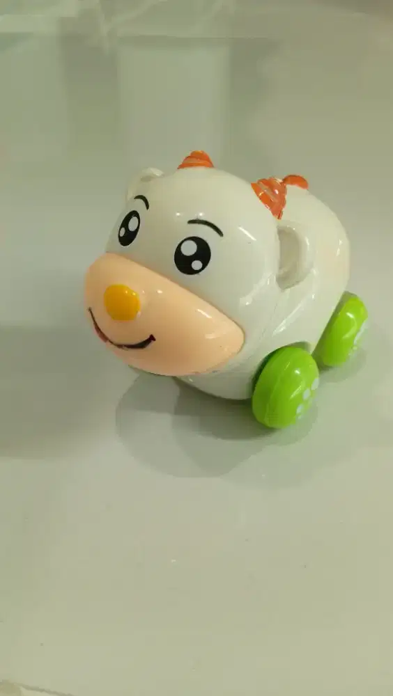 Mainan sapi  lucu