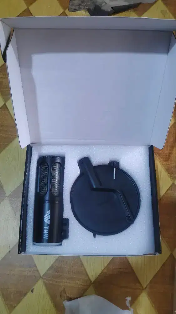 TNW K18 mic Condenser
