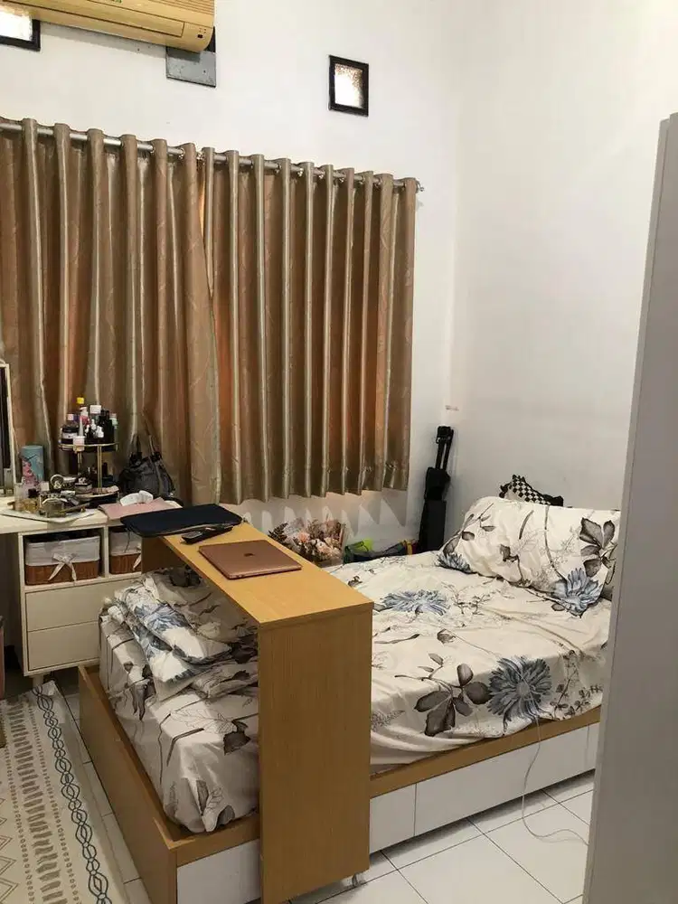 Dijual Rumah 2 Lantai di Taman Kopo Indah  TKI 3
