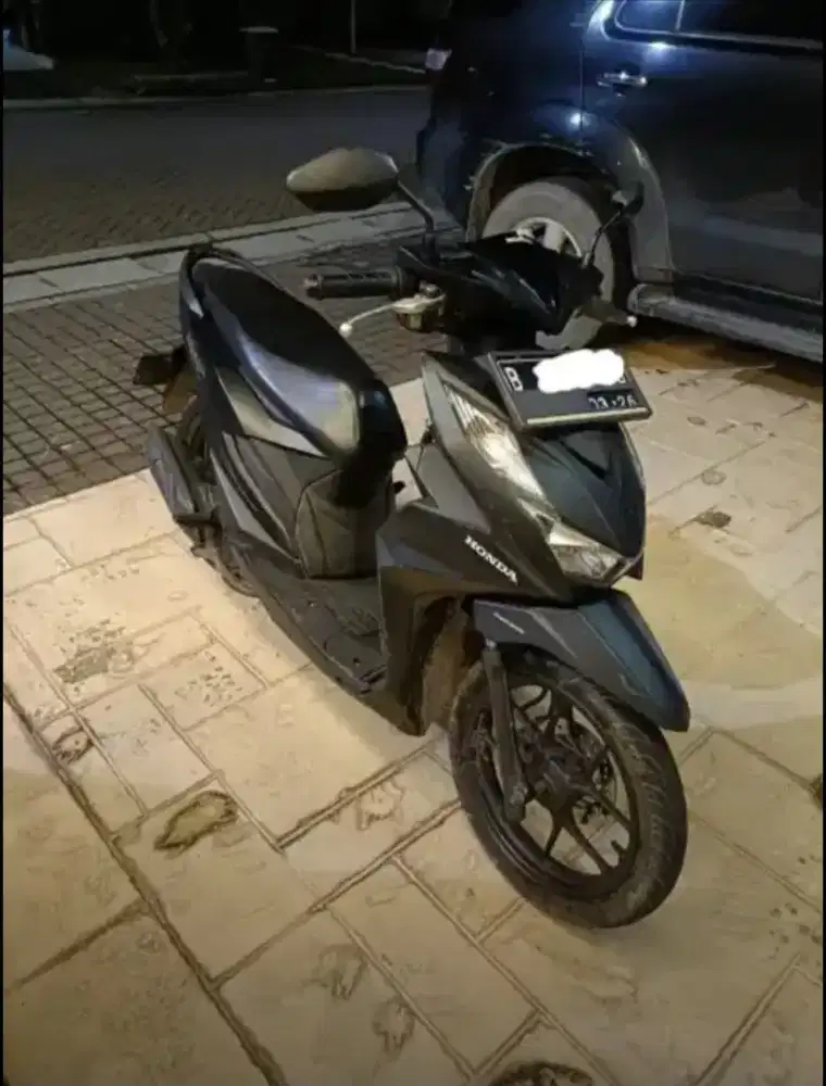 Dijual motor honda beat