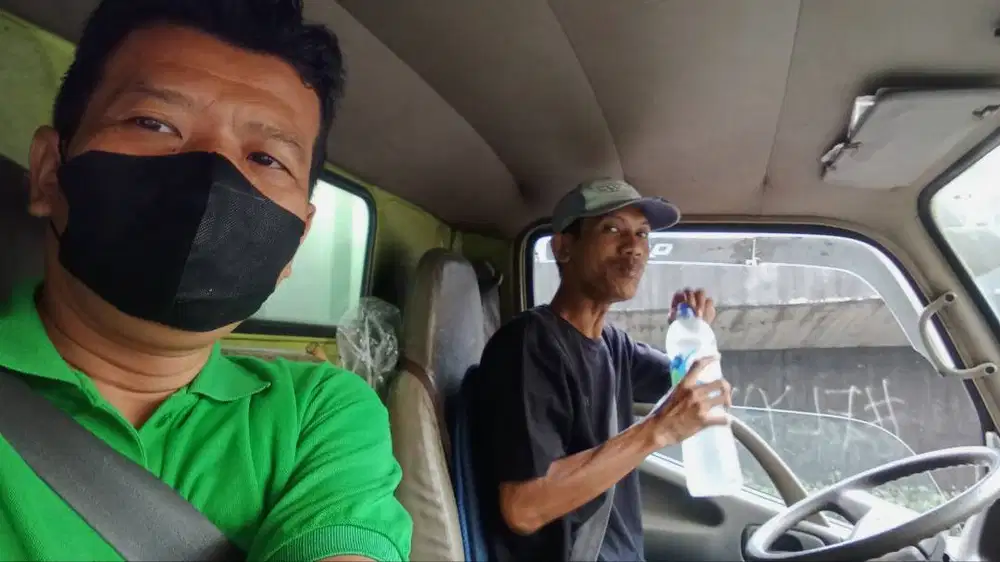 Menerima jasa pengiriman dihari sabtu dan minggu,harga terjangkau