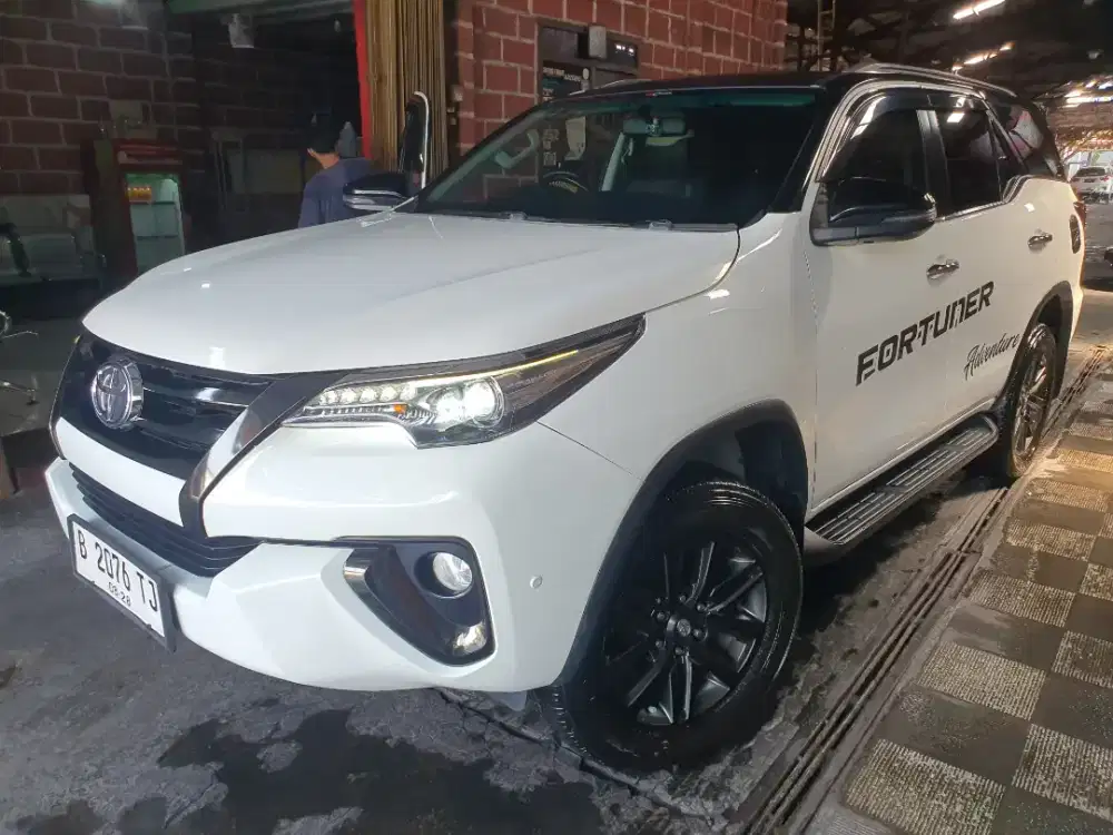 Dijual Fortuner VRZ 4x2 2018