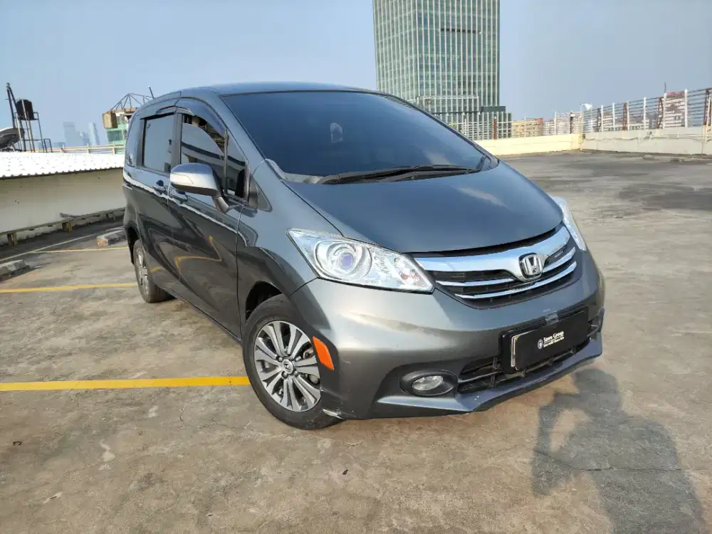 Honda Freed 2013 A/T