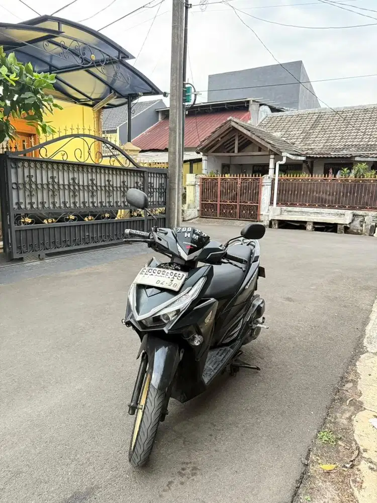 DIJUAL VARIO 150 LED OLD TAHUN 2018