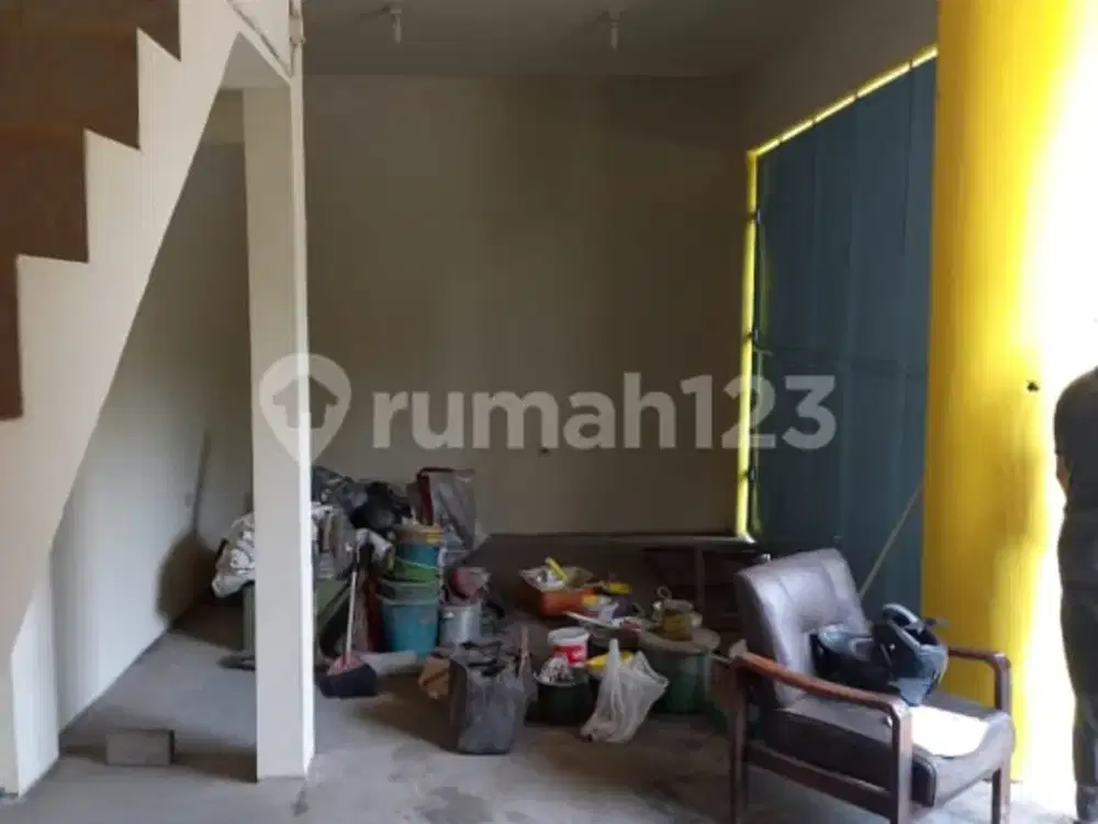 Ruko 3 Lantai, Jalan Kembar, Siap Huni, Bs Unt Usaha Apa Aja.