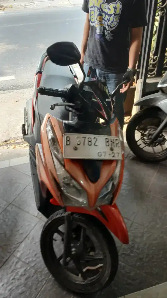 Vario 125  kzr  yoookk di.gass boleh nego