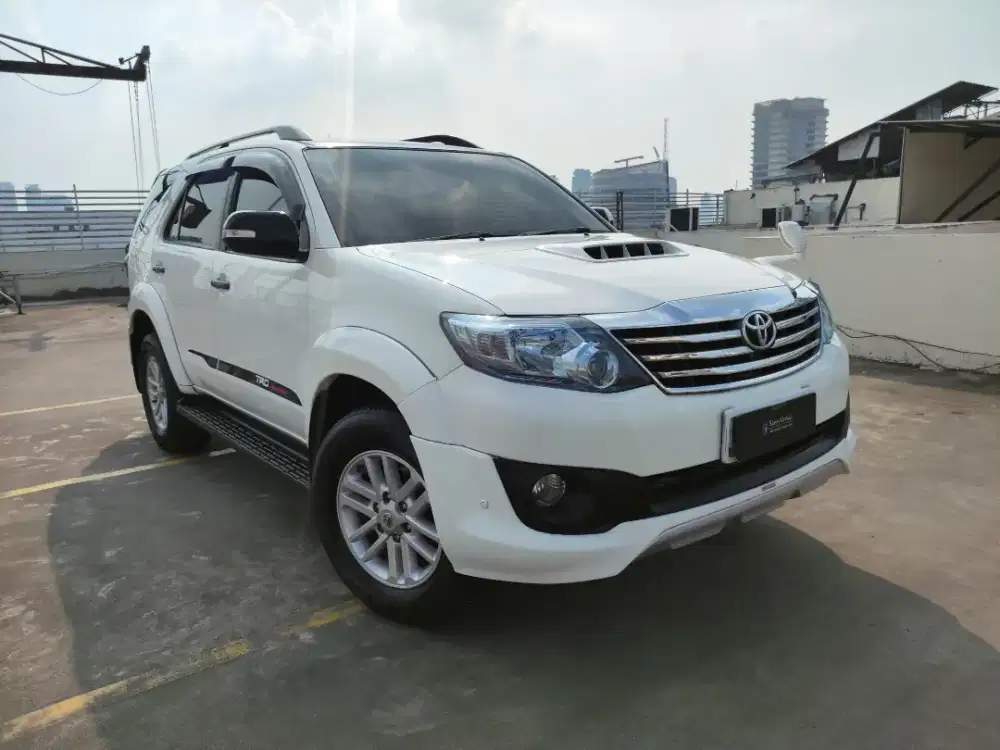 Toyota Fortuner VNT Turbo TRD 2013 A/T