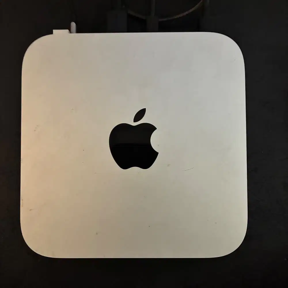 Mac Mini M2 10 core GPU ram 8gb ssd 256gb