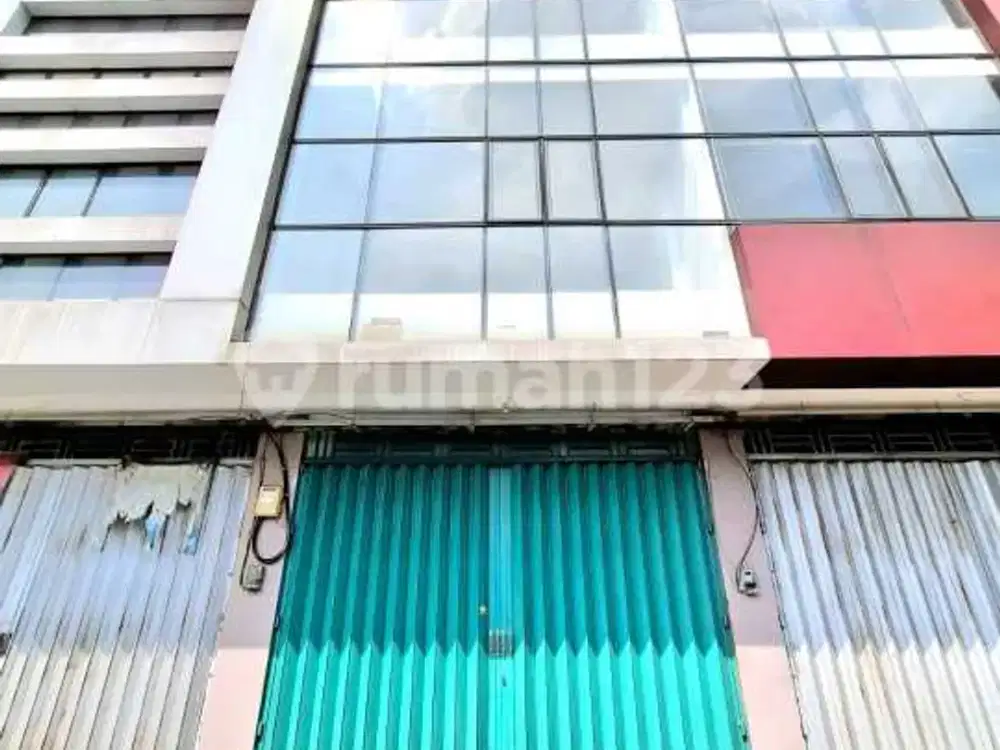 Ruko Semut Square Bagus. Hadap Utara (jalan Raya) Lokasi Ramai. Tempat Parkir Luas