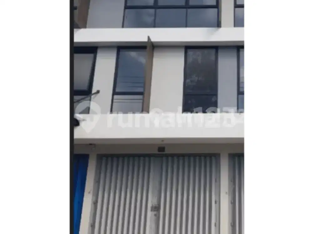 Ruko jejer, 3 lantai, baru