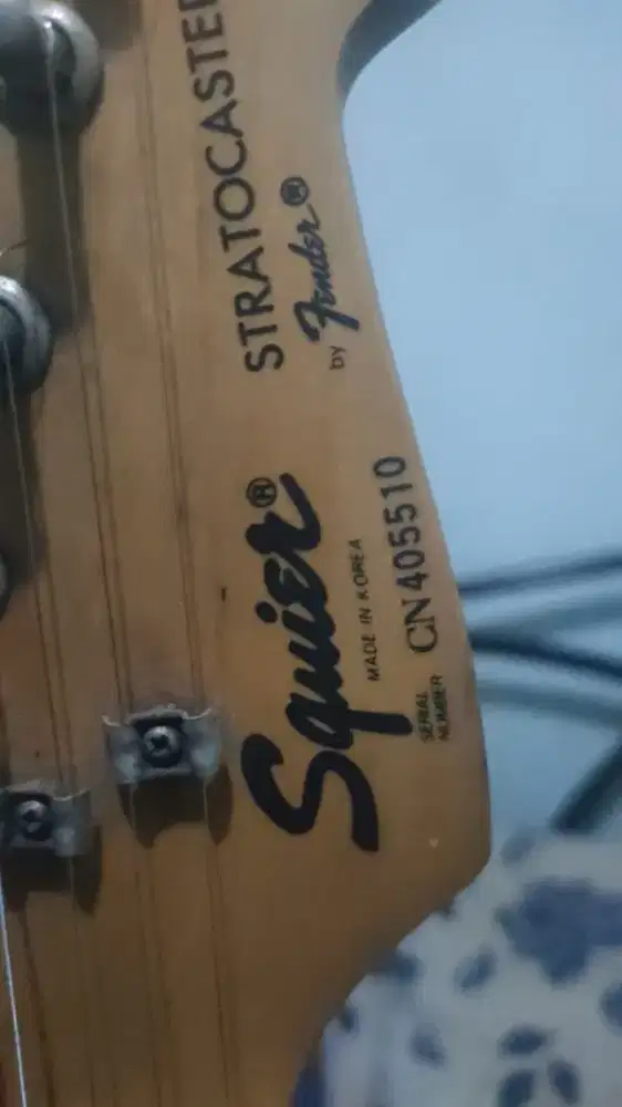 Dicari Gitar Fender. Gibson Yamaha