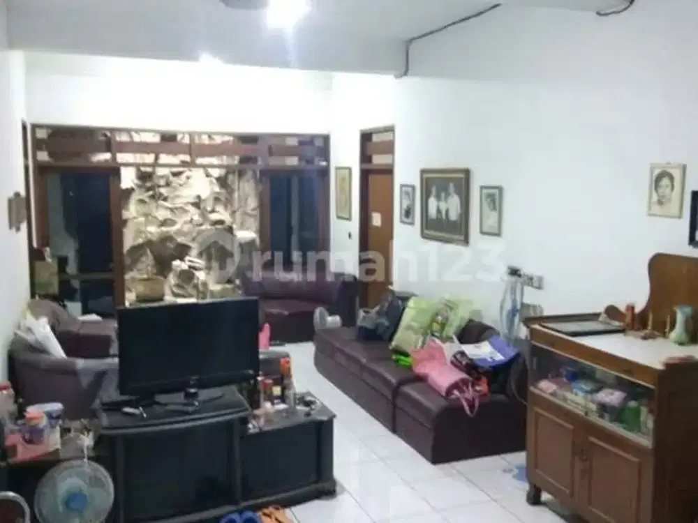 Rumah bertingkat cocok unt kost² an