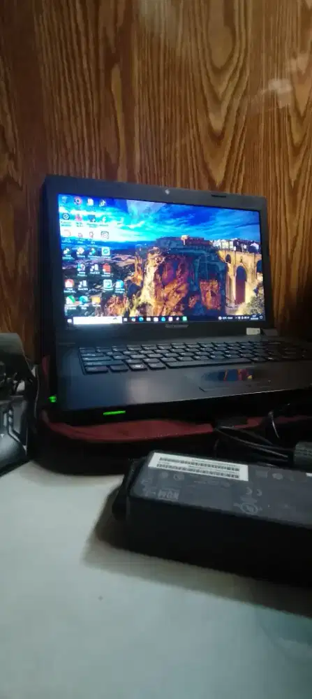 LAPTOP LENOVO B490 ( Ram 8 DDR3 )