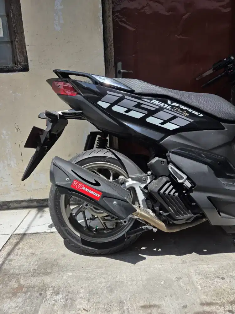 Misano R9 Exhaust Original 100%