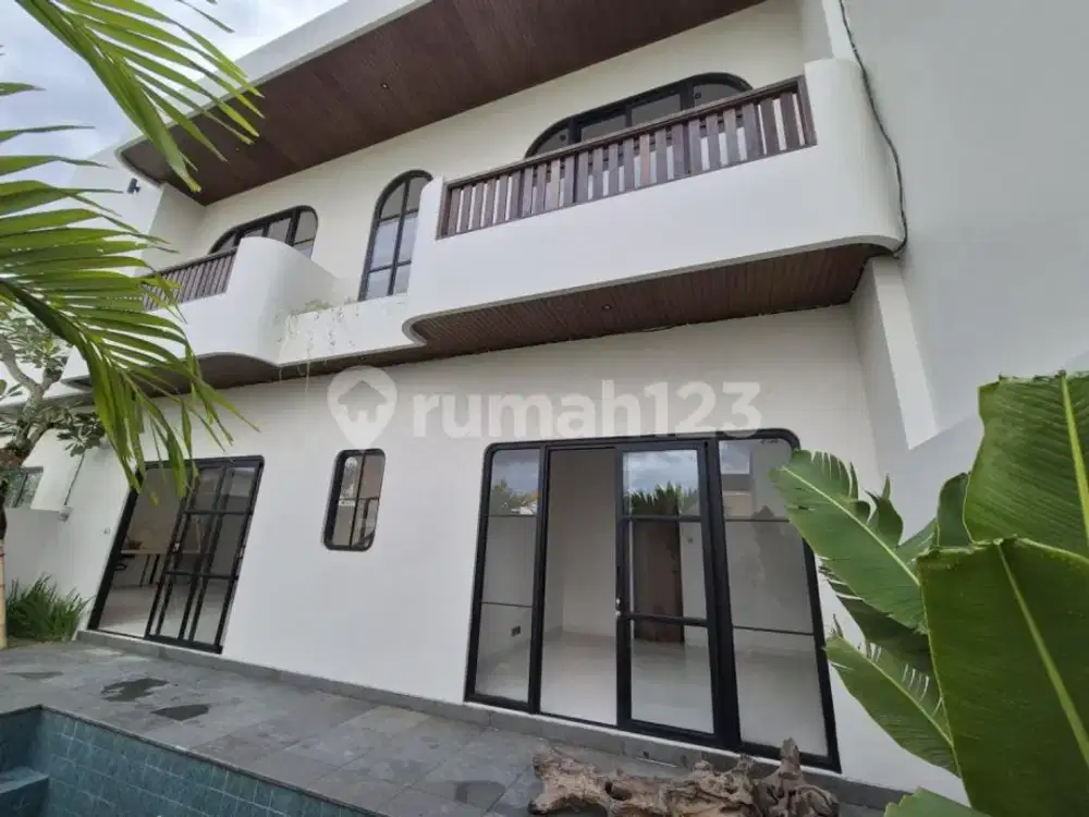 Brand New Luxury Villa For Sale In Munggu, Fully Furnished, 3Br En-Suite, Private Pool, Idr 4.5 Billion