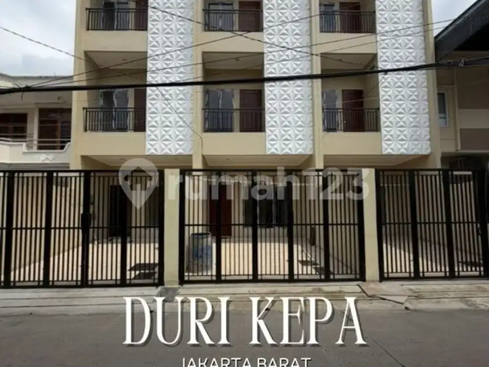 Brand New House Ada 3 Unit Lokasi Sangat Strategis, Jakarta Barat