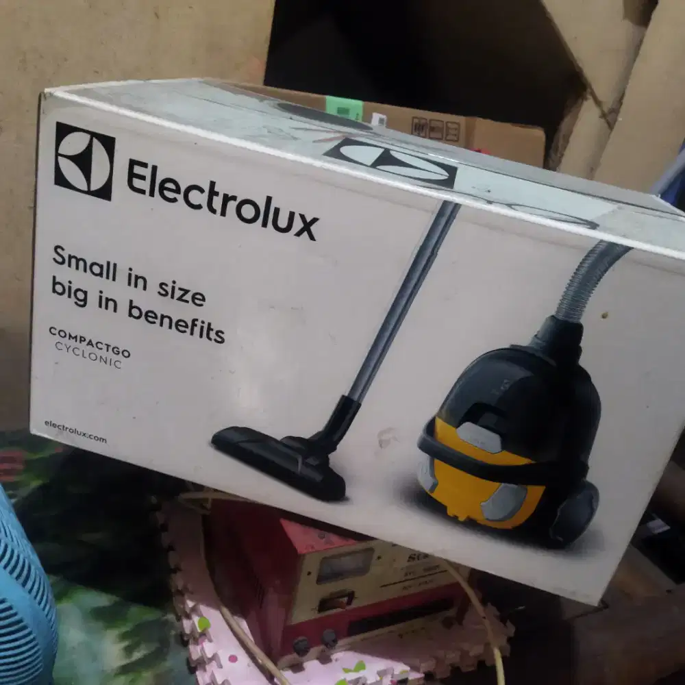 Vacuum cleaner electrolux z1230