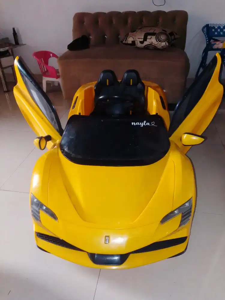 Mobil mainan acu + remot + carcer