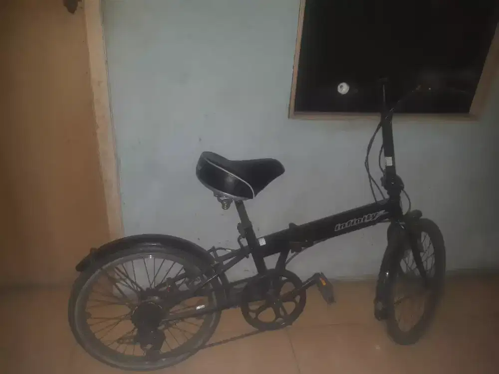 Di jual sepeda lipat