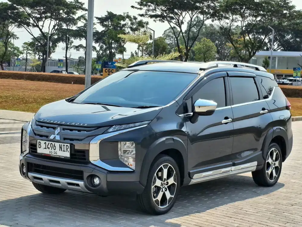 Mitsubishi Xpander Cross PP 2020, abu abu