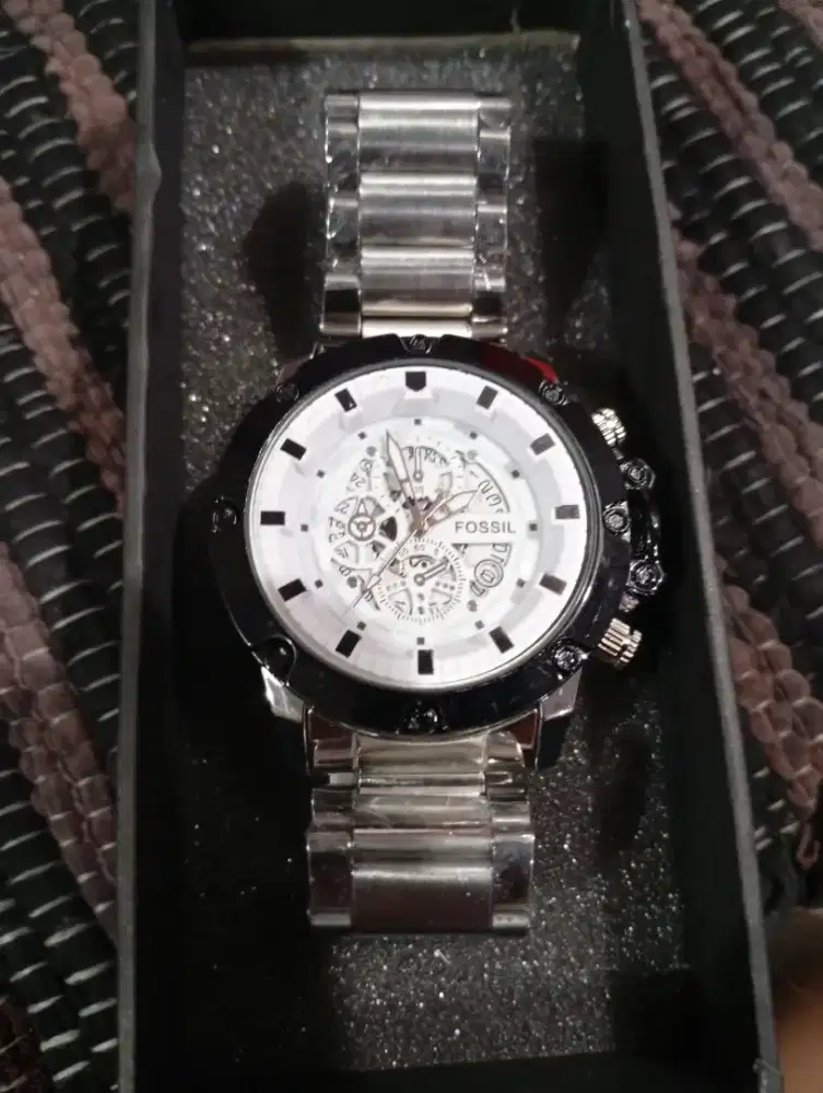 Jam tangan fossil seken