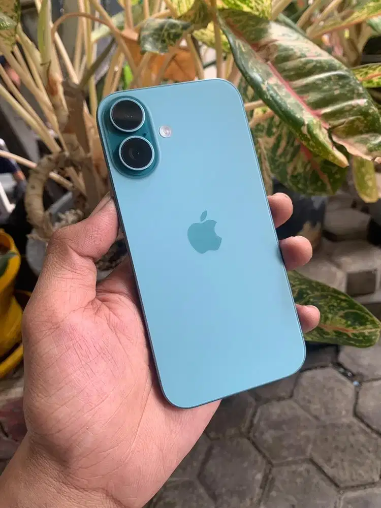 iPhone 16 Resmi iBox