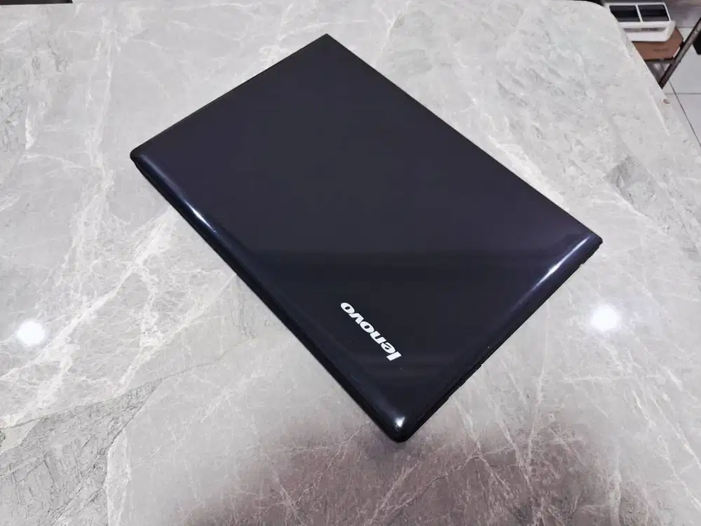 MULUS 14in SLIM 4GB SSD ReadyUp Batre BARU Laptop Lenovo Garansi