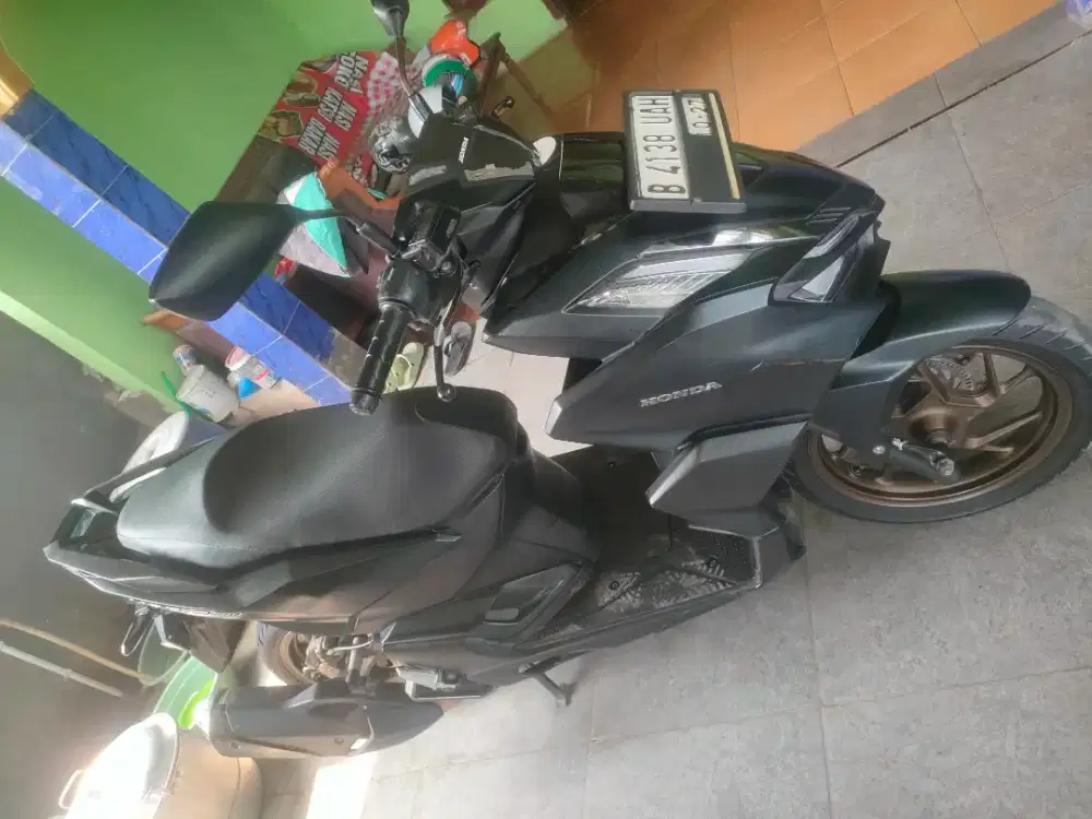Jual motor Vario 160 ABS