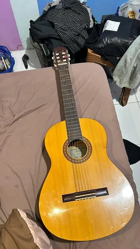 Gitar yamaha c315