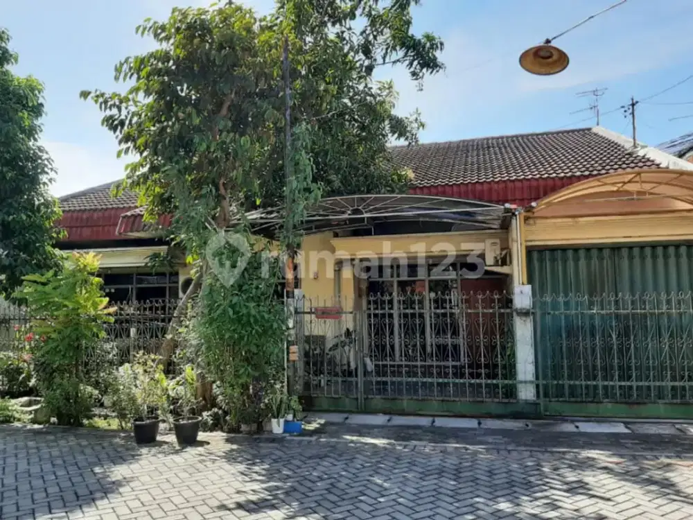 Rumah lama butuh renov