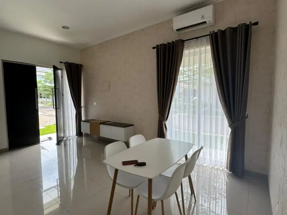 DiSewakan Rumah PIK 2 3 Kamar Tidur Uk 8x12,5 Hoek Semi furnished