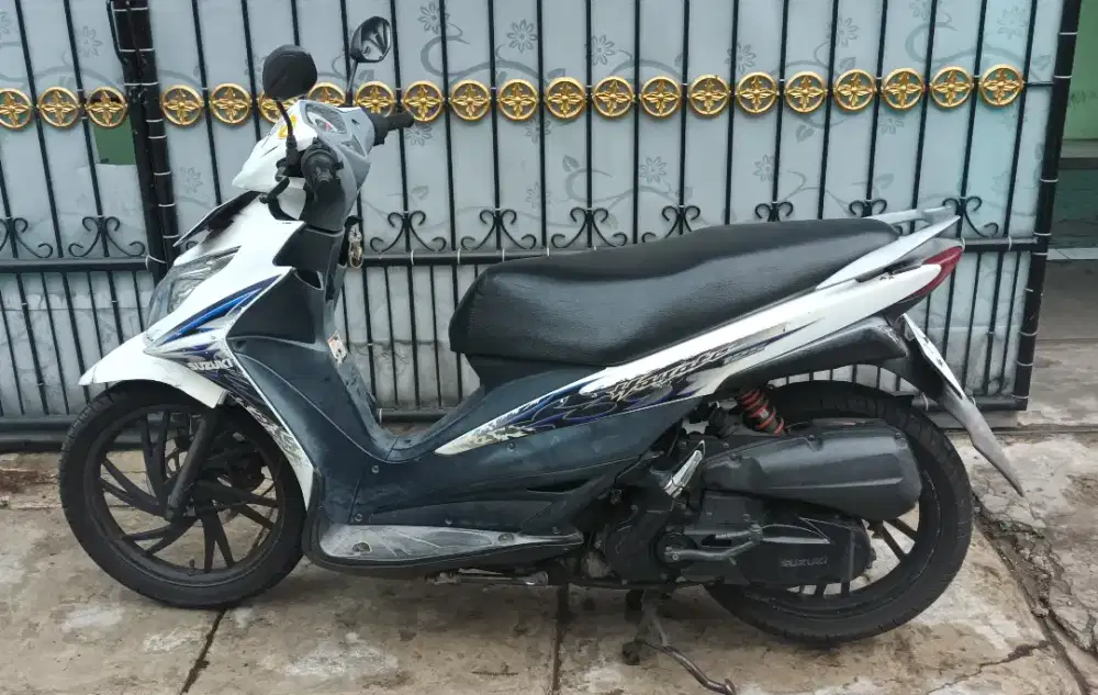 DIJUAL SUZUKI HAYATE 125 - PUTIH (2011)