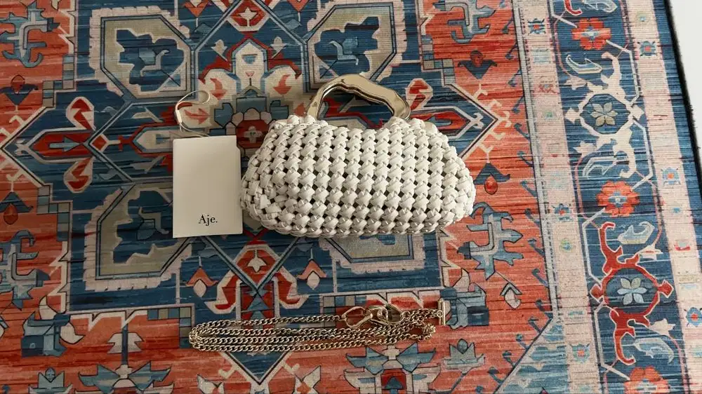 AJE New Weave White Woven Top Handle Bag / Clutch Tas Wanita Original