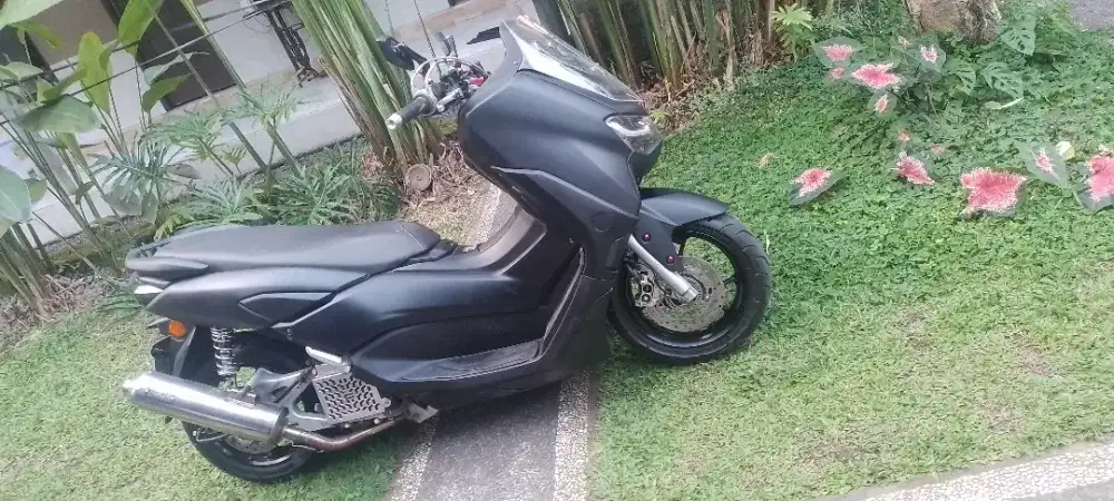 Yamaha nmax 2022