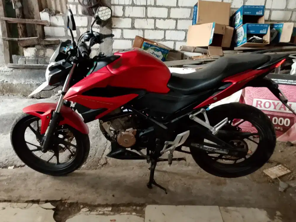cb 150 R 2019 mulus terawat