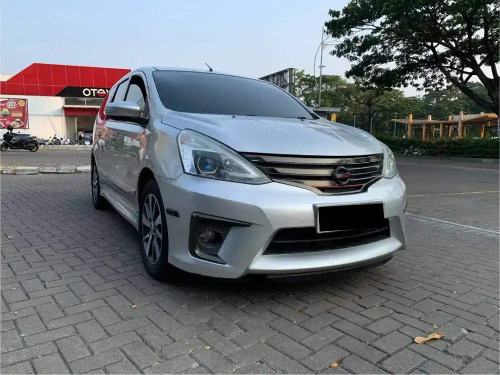 TERMURAH!! NISSAN GRAND LIVINA 1.5 HWS AT MATIC 2017 SILVER