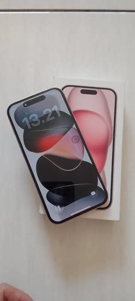 Iphone 15 basic 128 ibox
