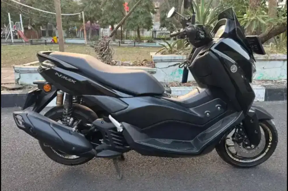 Yamaha NMAX 2025