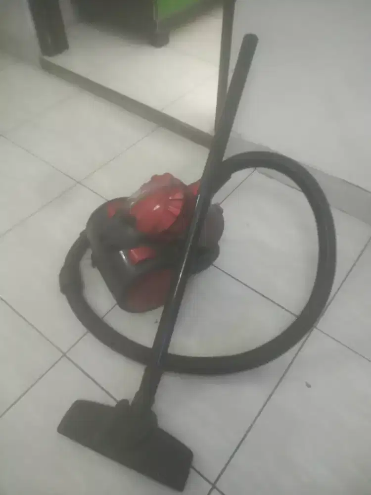 Vacuum cleaner mayaka
